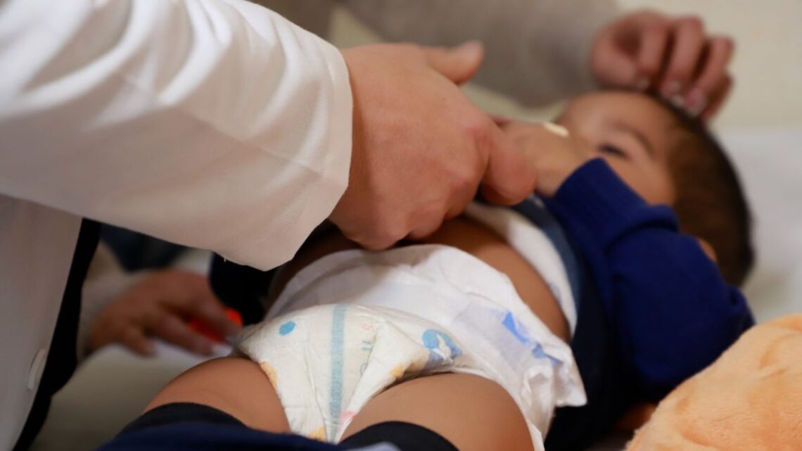 Un estudio de la UANL revela la persistencia del plomo en sangre de niños en Cendis de Nuevo León.