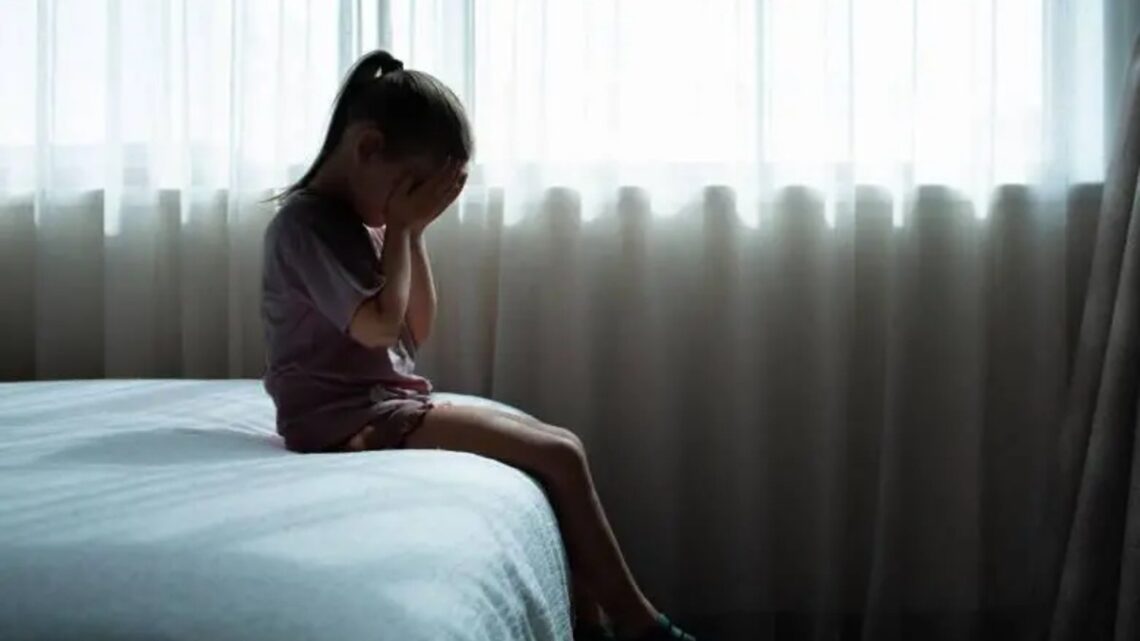 La justicia busca esclarecer un caso de abuso sexual infantil en Guadalajara, un tema de relevancia social urgente.