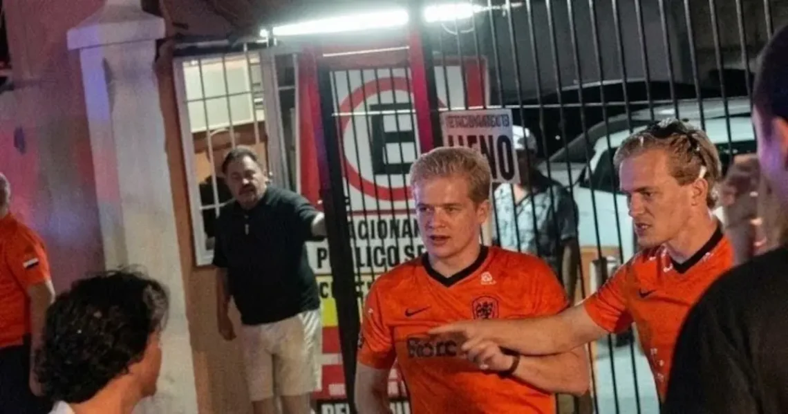 Incidente violento en Barrio Antiguo involucra a aficionados holandeses y provoca alarma entre turistas en Monterrey.