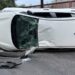 Un accidente protagonizado por un conductor de taxi de aplicación en San Nicolás dejó a un pasajero lesionado.