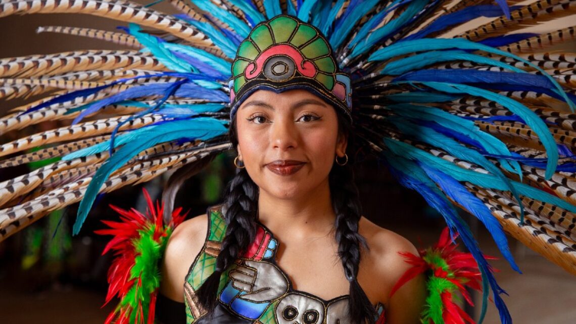 Siete talentosas bailarinas de Puebla deslumbran en la inauguración del Mundial 2026, llevando la cultura mexicana al mundo.