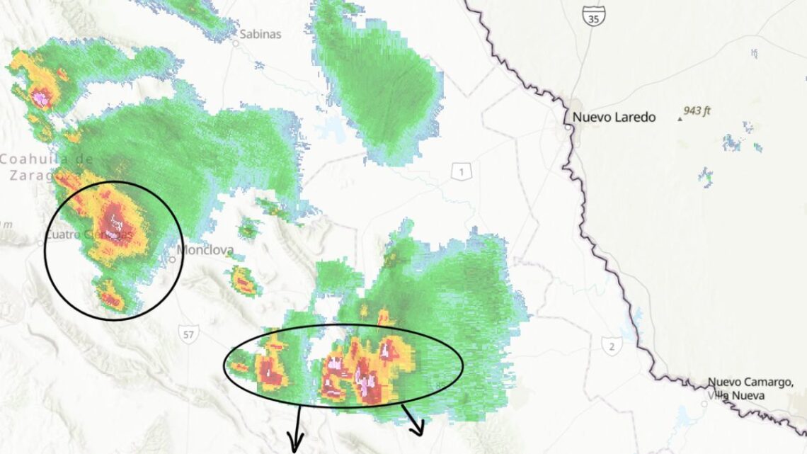 Las recientes advertencias de Abimael Salas sobre tormentas eléctricas en Monterrey generan preocupación por granizo y vientos fuertes.