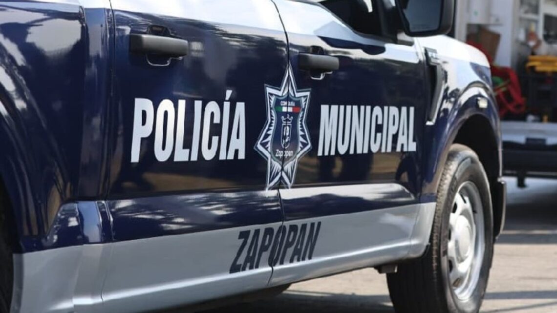 Un taxista recibió múltiples disparos en Zapopan, las autoridades buscan al responsable de este violento incidente.