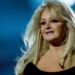 La voz icónica de Bonnie Tyler fue recordada por artistas que celebran su legado musical y su impacto en la industria.